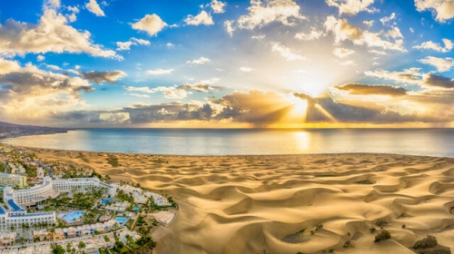 Majowa przerwa urlopowa